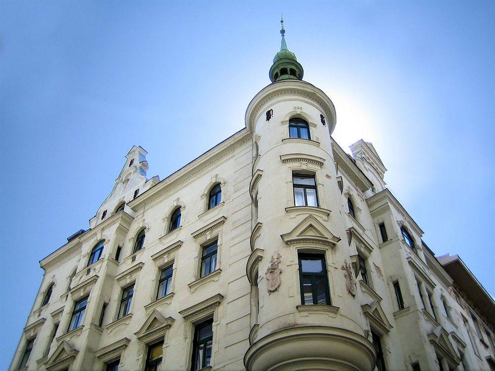 Hotel-Pension Wild Viena Exterior foto