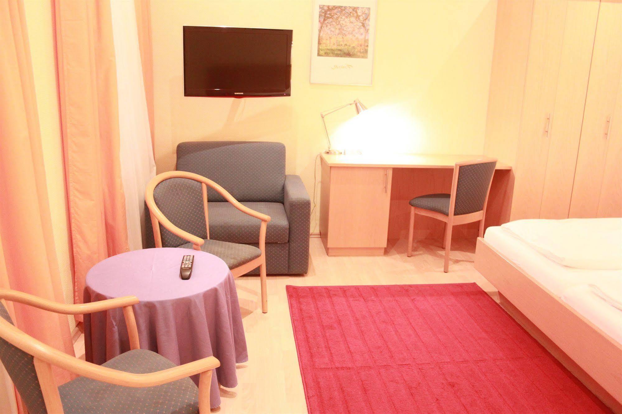Hotel-Pension Wild Viena Exterior foto